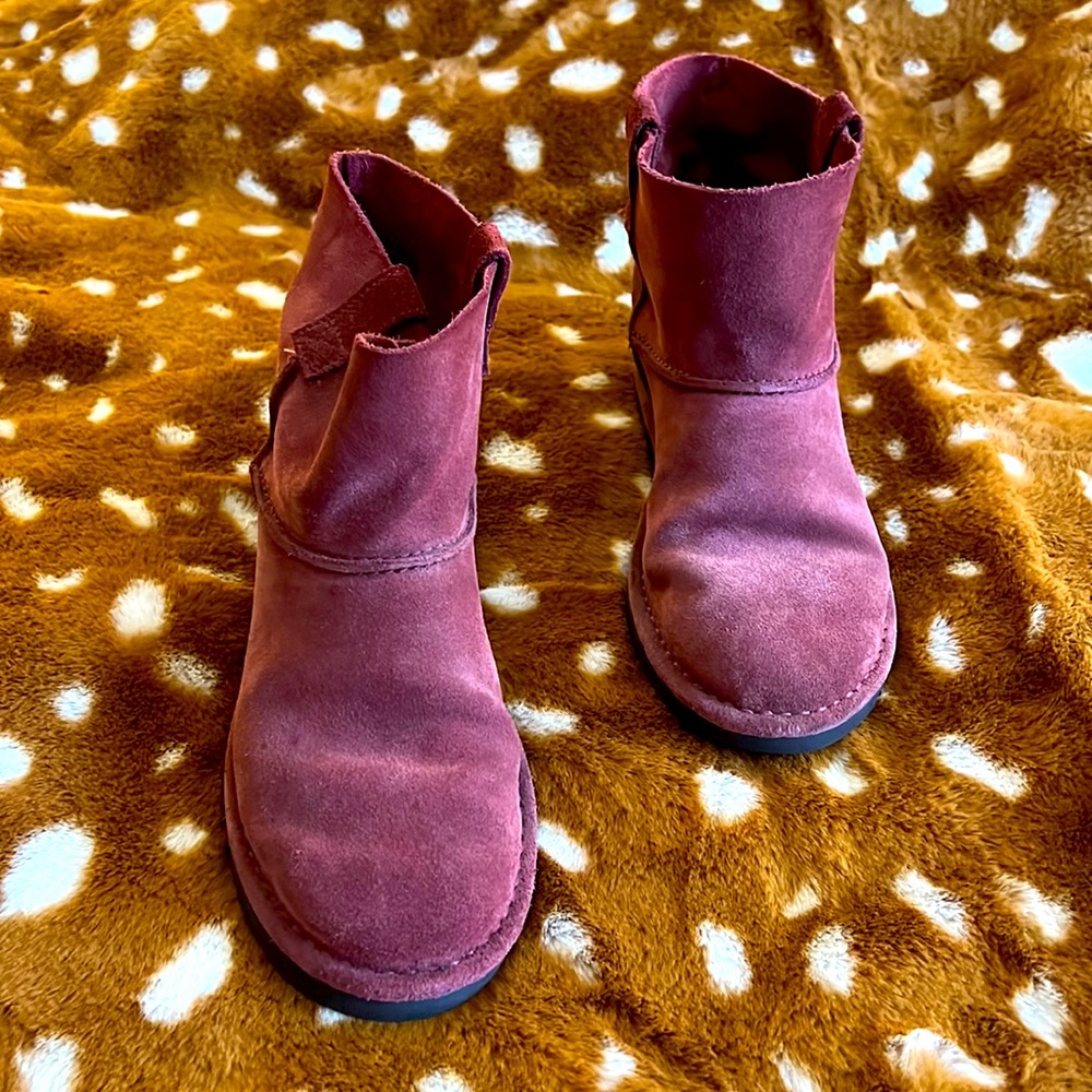 Unlined Ugg Boots!